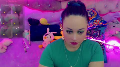 Snapshot of sweett_martina chatting on January 20, 12:36 am martina online show from January 20, 12:36 am