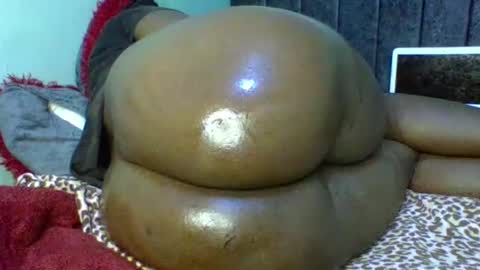 Snapshot of sweettrozzy chatting on February 20, 7:08 pm sweettrozzy online show from February 20, 7:08 pm