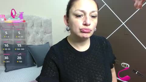 Scarlet online show from November 8, 12:16 pm