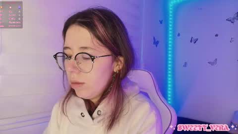 Veronica Independent Model online show from November 17, 11:16 am