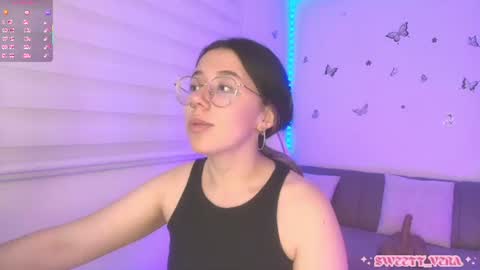 Veronica Independent Model online show from June 18, 12:00 am