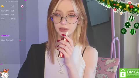 Elis  a little vacation Ill be here Saturday my schedules in bio online show from January 5, 8:32 am