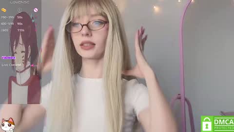 Elis  a little vacation Ill be here Saturday my schedules in bio online show from February 2, 10:24 am