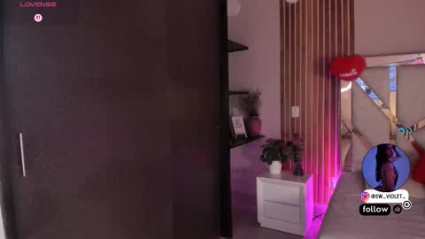 sweetviolet___ online show from February 24, 12:25 pm