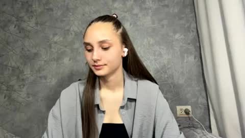 sweetvsexy online show from May 6, 10:37 pm