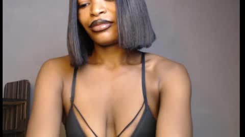 sweetxxboobsx online show from May 3, 8:09 am