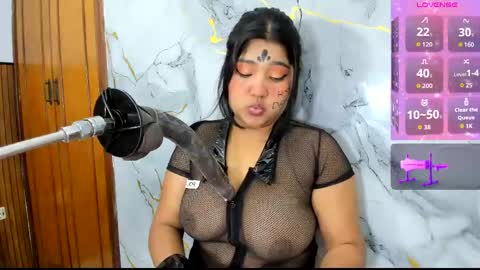 Snapshot of sweety_blowjob chatting on May 12, 11:51 am LINA online show from May 12, 11:51 am