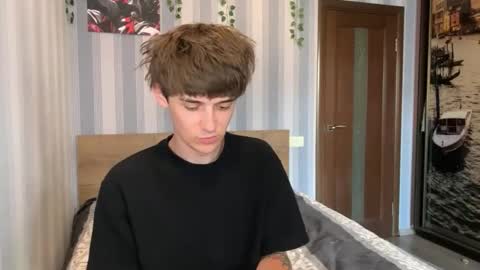Sweety Dude online show from May 15, 4:36 pm