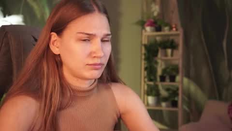 Emily online show from May 22, 9:48 am