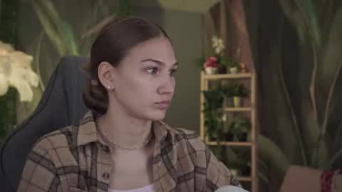 Emily online show from June 2, 8:16 am