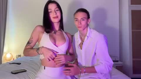 Snapshot of sweety_kate_sammy chatting on July 30, 8:57 am Kate and Sammy online show from July 30, 8:57 am