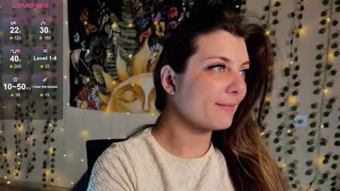 Snapshot of sweety_katherine chatting on December 19, 8:10 am Katherine online show from December 19, 8:10 am