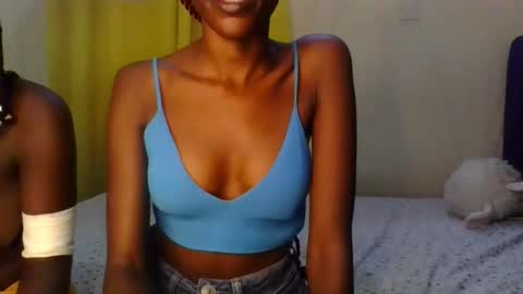 Vickky online show from April 14, 4:46 pm