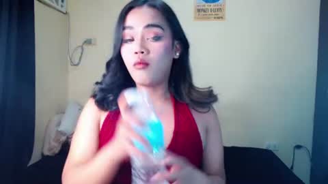 Snapshot of sweety_shane chatting on June 22, 5:43 pm sweety_shane online show from June 22, 5:43 pm
