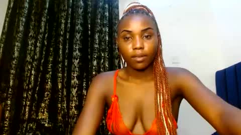 Snapshot of sweety_spixxy chatting on June 11, 12:32 am Dolly online show from June 11, 12:32 am