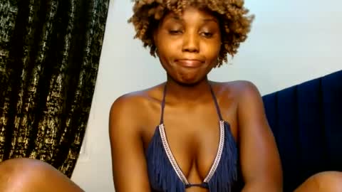 Dolly online show from June 30, 9:38 pm