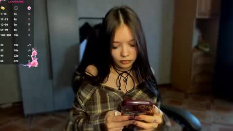 Snapshot of sweetydeviliya chatting on July 14, 4:06 am sweetydeviliya online show from July 14, 4:06 am