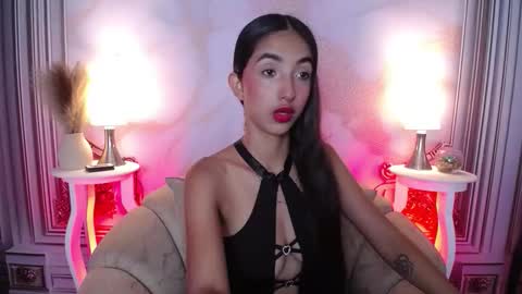 LAURA online show from January 6, 11:47 am