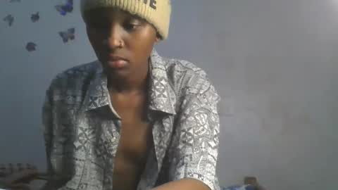 sweetypussy01 online show from October 21, 6:30 pm