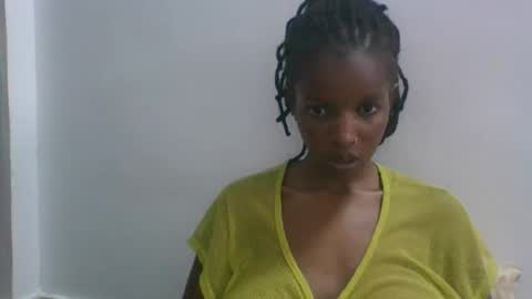 sweetz_candice online show from September 28, 11:48 am
