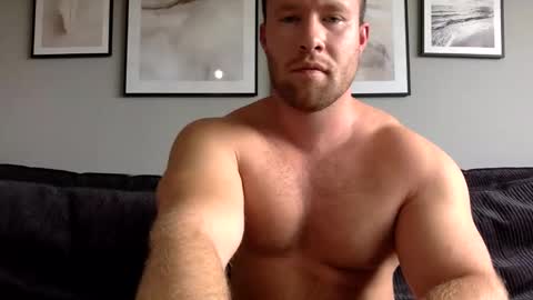 swekingxx online show from September 9, 11:54 am