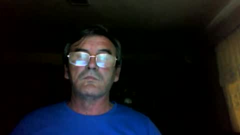 Snapshot of swergiu333 chatting on June 5, 3:40 pm Raymond online show from June 5, 3:40 pm