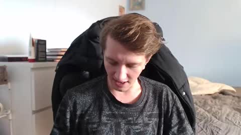 Snapshot of swetieecharmm chatting on January 14, 10:43 am Cat online show from January 14, 10:43 am