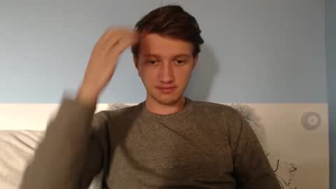 Snapshot of swetieecharmm chatting on February 1, 11:31 am Cat online show from February 1, 11:31 am