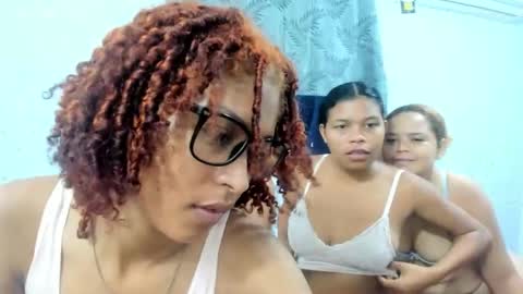 swett_mila_ online show from February 1, 4:27 pm