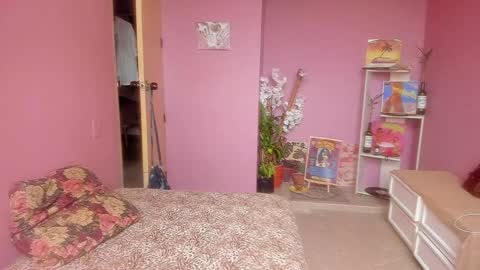 swettcabol online show from December 28, 5:46 pm