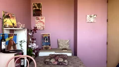 swettcabol online show from February 18, 6:37 pm