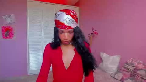 swettcabol online show from September 25, 8:45 pm