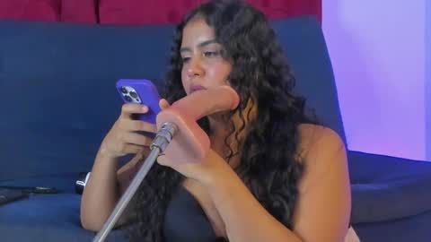 tina 3 online time from 9  to 4  online show from January 31, 10:52 pm