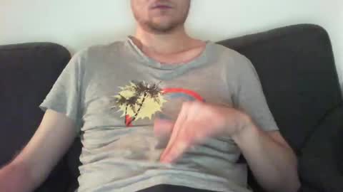 Snapshot of swim_696969 chatting on January 23, 12:25 am M online show from January 23, 12:25 am