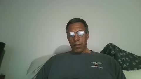 Snapshot of swimmerbod2495 chatting on May 11, 1:22 am swimmerbod2495 online show from May 11, 1:22 am