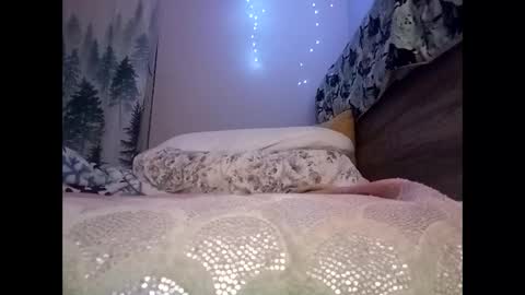 Snapshot of swollenclitneedsdad chatting on November 14, 6:01 am swollenclitneedsdad online show from November 14, 6:01 am