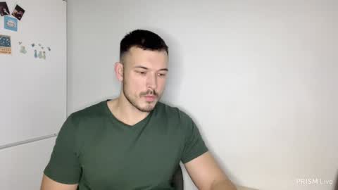 Snapshot of swordmansoul chatting on December 3, 6:17 pm swordmansoul online show from December 3, 6:17 pm