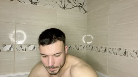 Snapshot of swordmansoul chatting on January 10, 10:28 am swordmansoul online show from January 10, 10:28 am