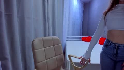 Ana online show from December 20, 2:19 am