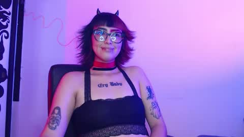 Alice Phantom online show from April 30, 8:57 pm
