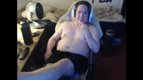 Snapshot of sxykoreandick chatting on November 4, 6:12 am Rick Hard online show from November 4, 6:12 am