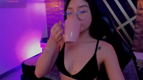 Sydney online show from February 26, 11:37 pm