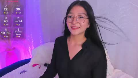 Snapshot of sydney_miller_ chatting on July 14, 2:05 am Sydney online show from July 14, 2:05 am