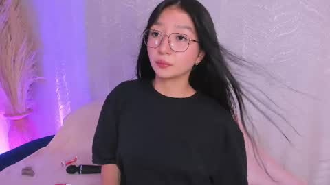 Snapshot of sydney_miller_ chatting on July 26, 12:19 am Sydney online show from July 26, 12:19 am