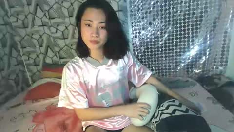 sydnyxox1 online show from March 23, 5:11 am
