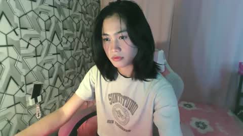 sydnyxox1 online show from May 3, 2:39 am