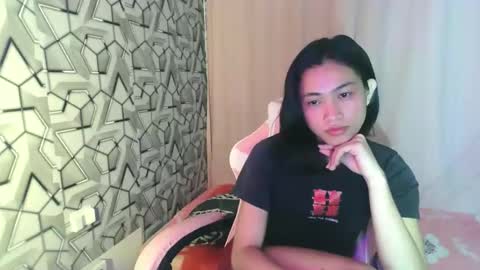 Snapshot of sydnyxox1 chatting on May 7, 2:06 am sydnyxox1 online show from May 7, 2:06 am