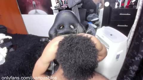 sylas_ online show from January 17, 11:37 am