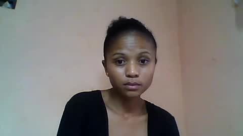Snapshot of sylvaniah01 chatting on June 7, 5:00 am sylvaniah01 online show from June 7, 5:00 am