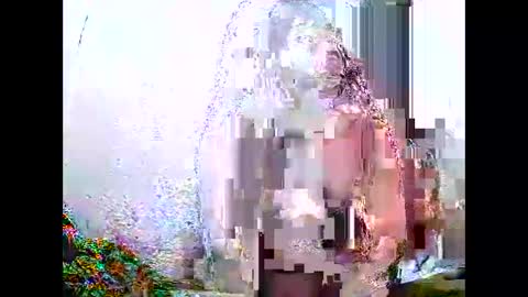 Snapshot of sylviasexy27 chatting on December 31, 7:10 am sylviasexy27 online show from December 31, 7:10 am